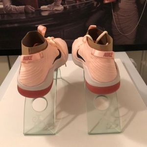 nike air zoom fearless fk 2